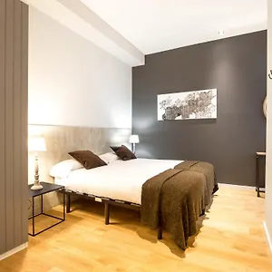 Rent Rambla Catalunya Appartamento Barcellona
